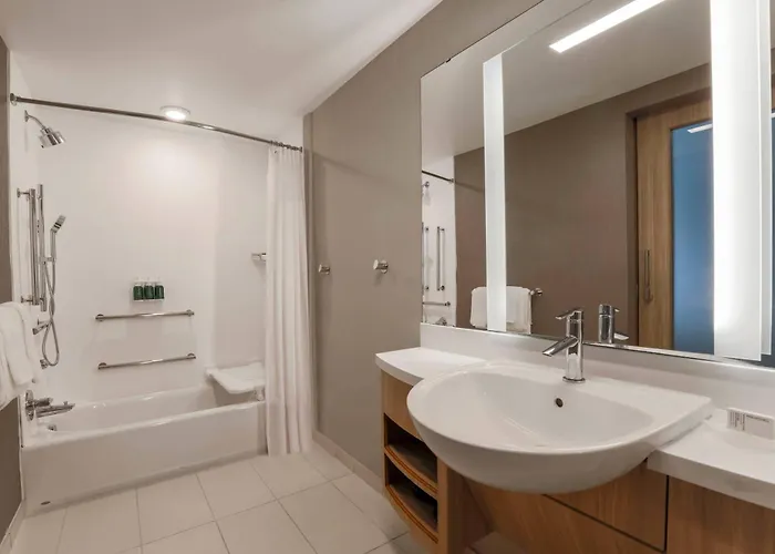 Springhill By Marriott North Hotel 3*