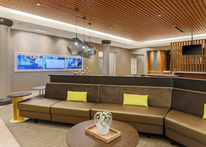 Hotel Springhill By Marriott North