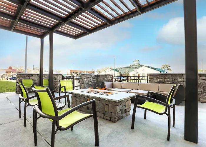Hotel Springhill By Marriott North 3*